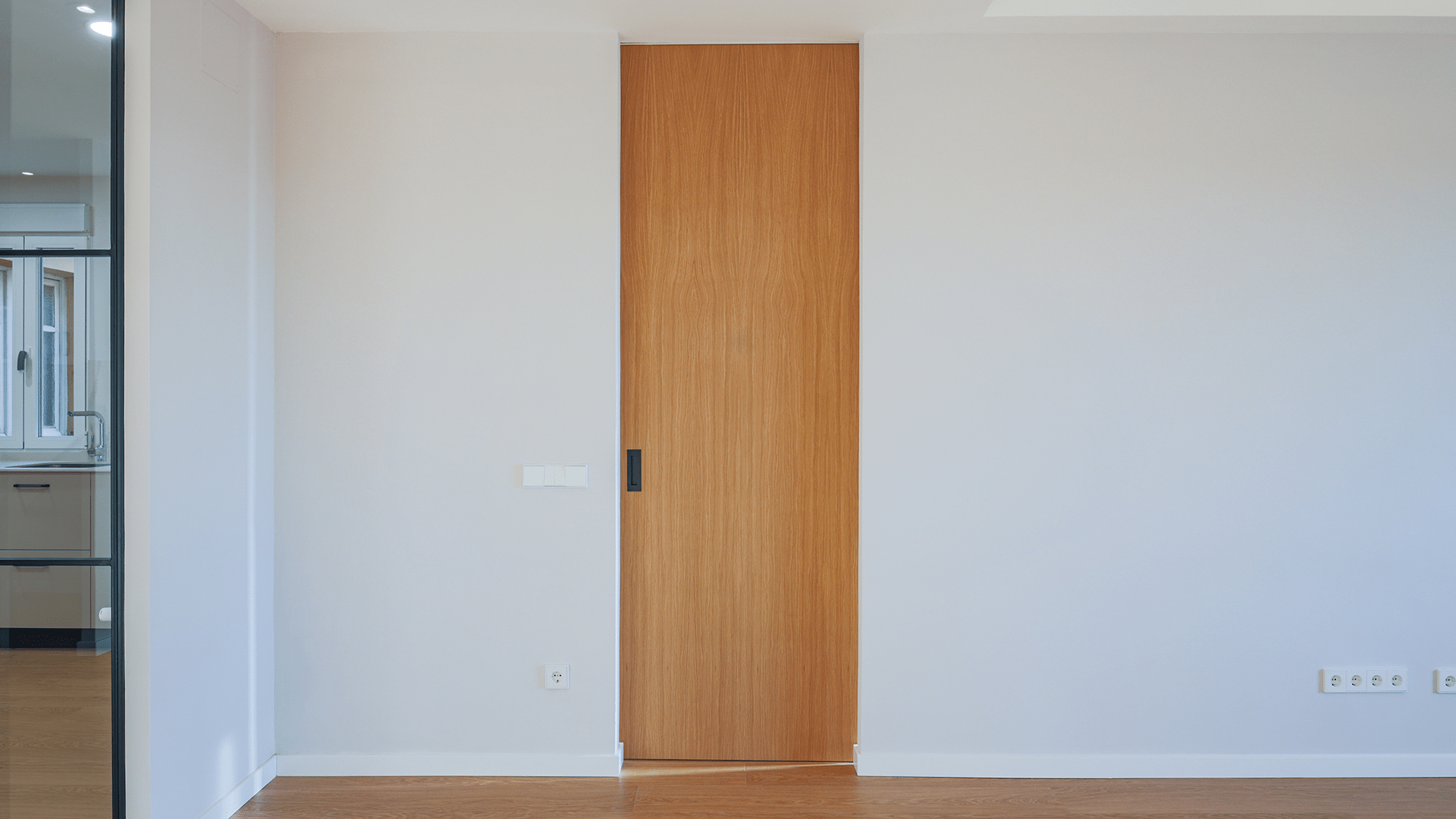 moncloa_0003_0X7A7265